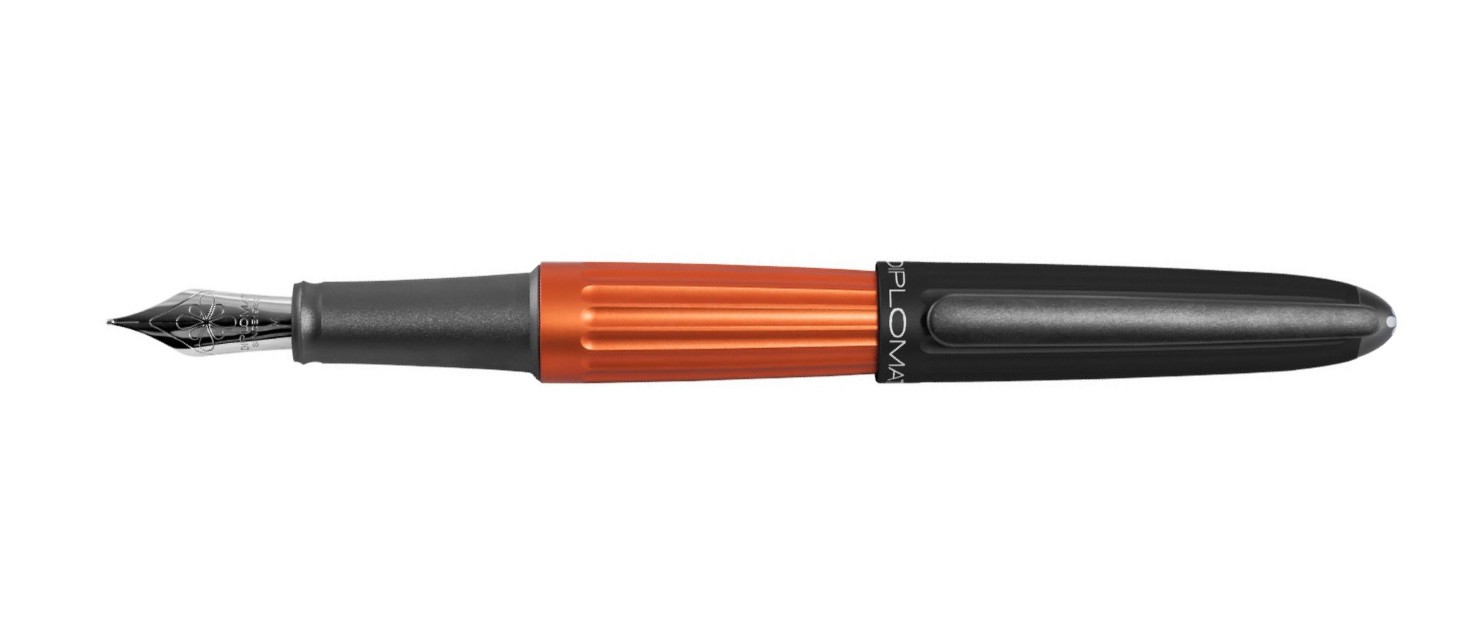 Diplomat Aero Fountain Pen Black & Orange - Fine